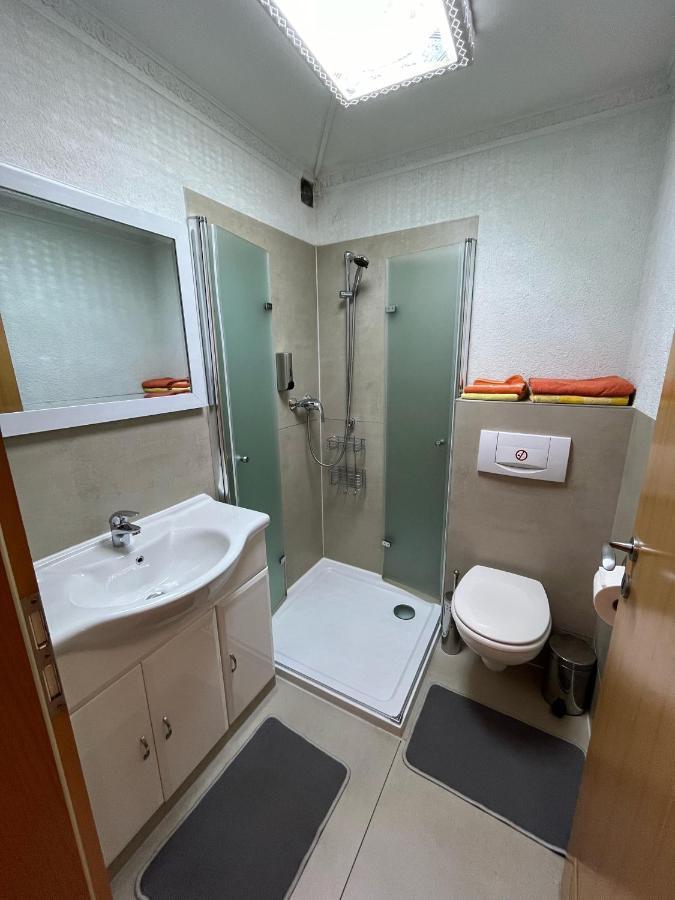 Ruhige Geraeumige Wohnung プフォルツハイム エクステリア 写真